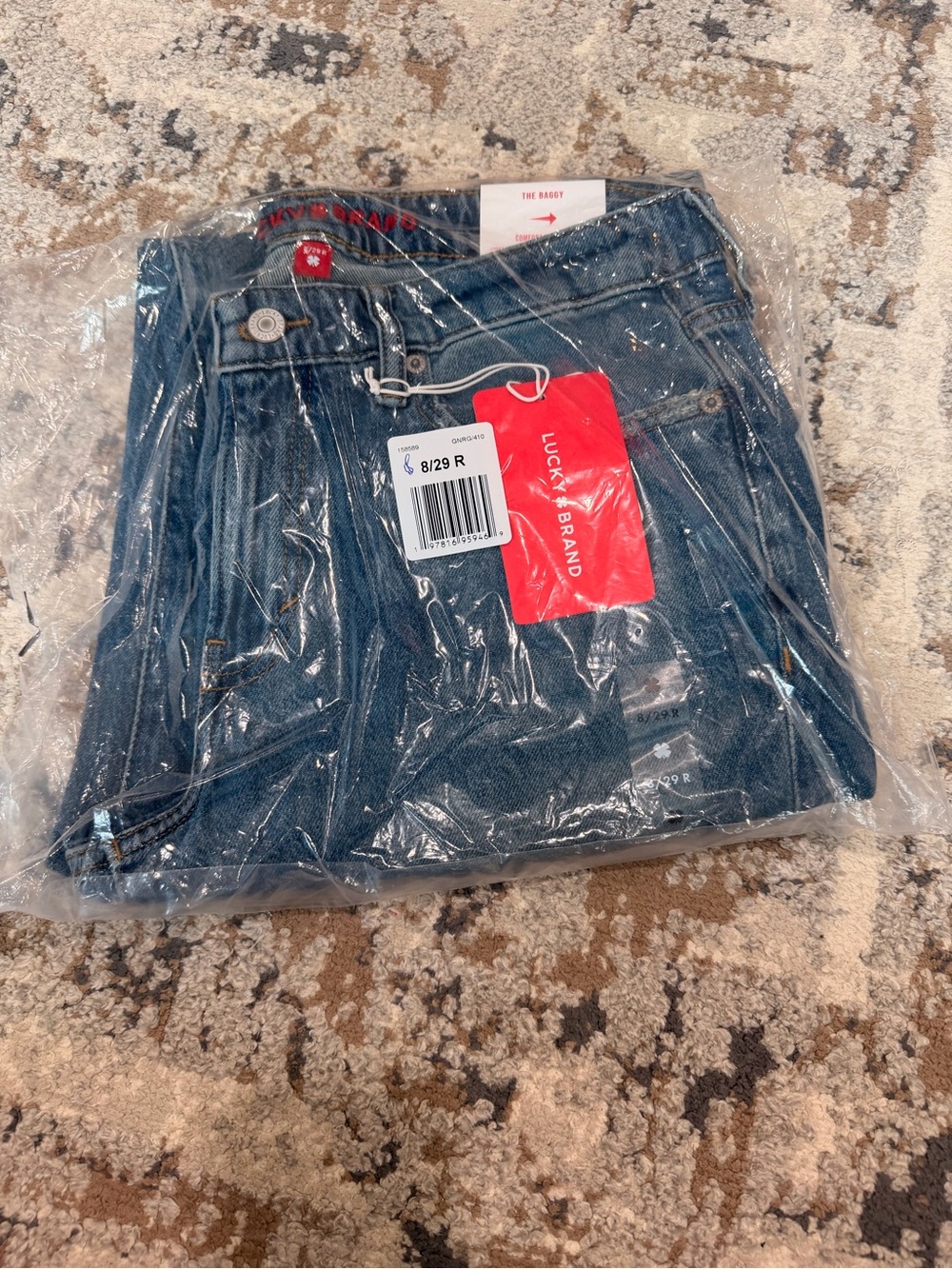 The Baggy Jeans - Picture 5 of 5